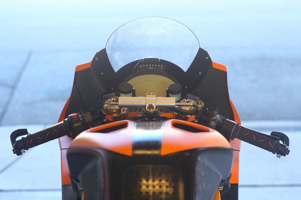 Lightfighter